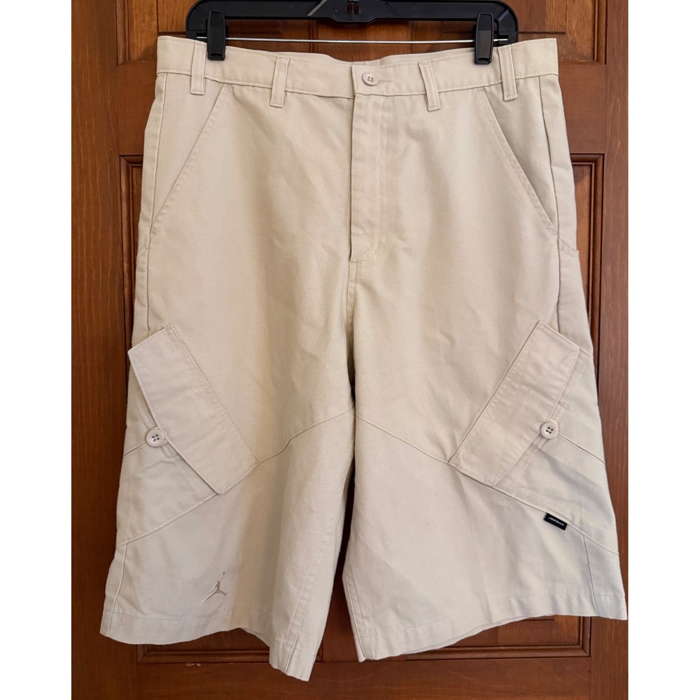 Jordan 12" Offset Cargo Short Mens Size 34 Natural Beige Bermuda Resortwear